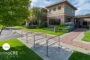 property gallery-image